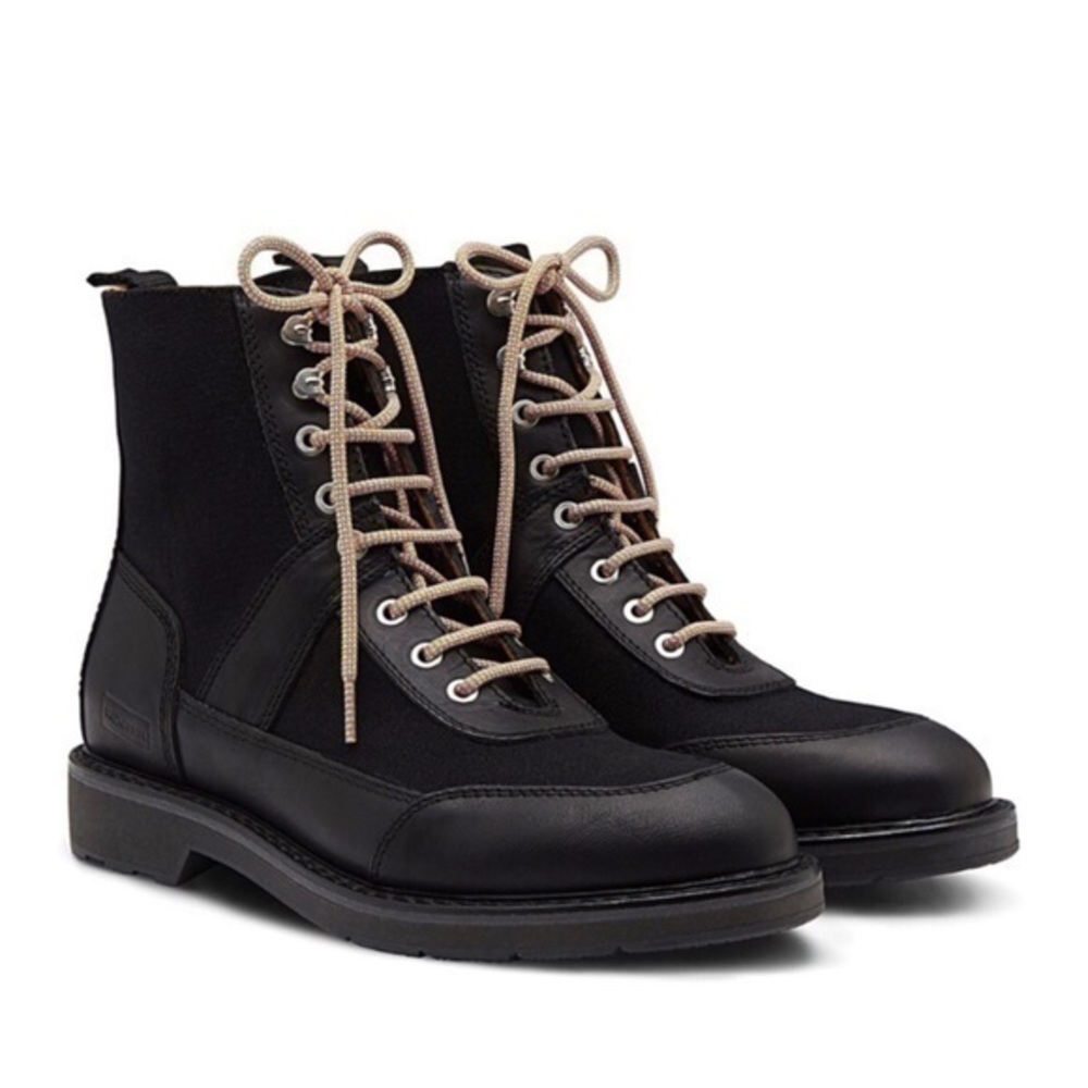 Hunter Commando Lace Up Boots